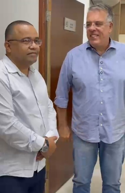 Eduardo Campos visita presidente da Câmara e reforça parceria institucional