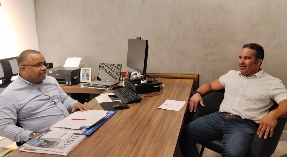 Patrick Derzi reforça diálogo com vereadores em Ponta Porã