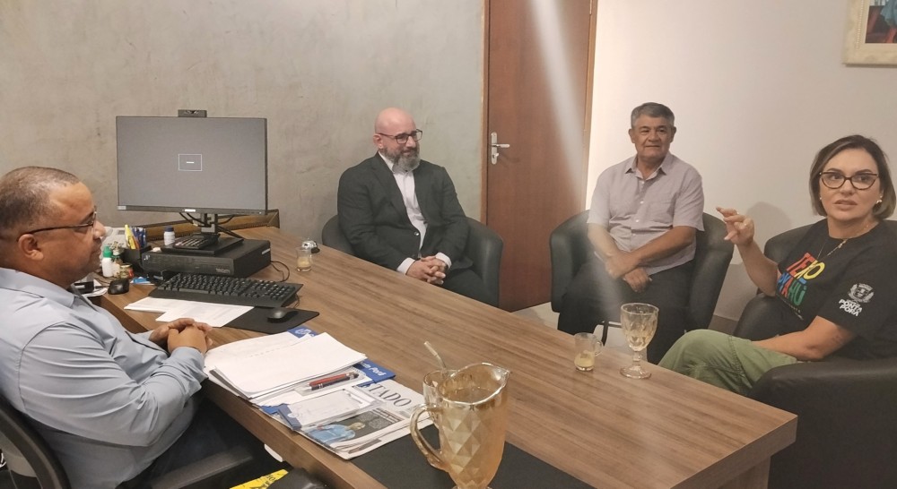 Secretária de Governo visita Câmara e reforça agenda positiva para Ponta Porã