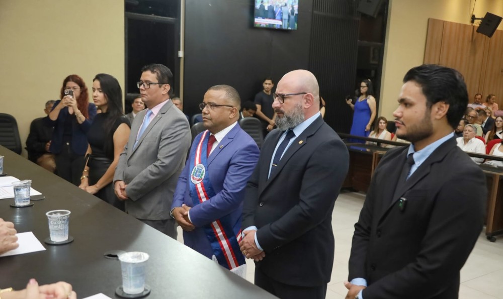 Vereadores iniciam ano legislativo nesta terça-feira
