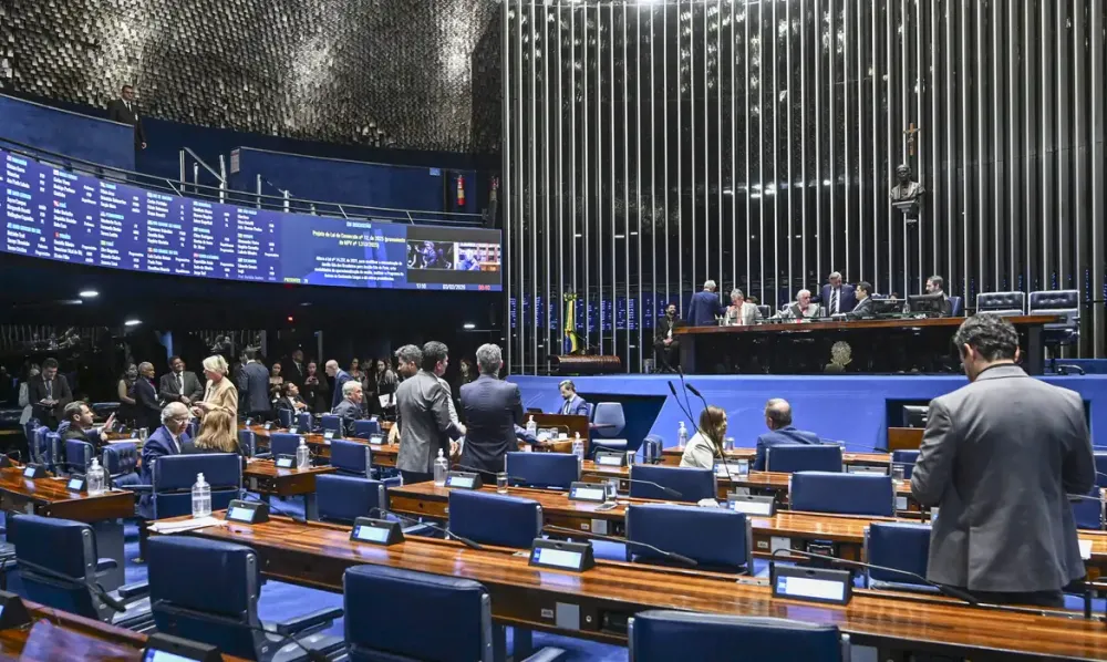 Senado aprova MP que cria programa Gás do Povo; texto vai à sanção de Lula
