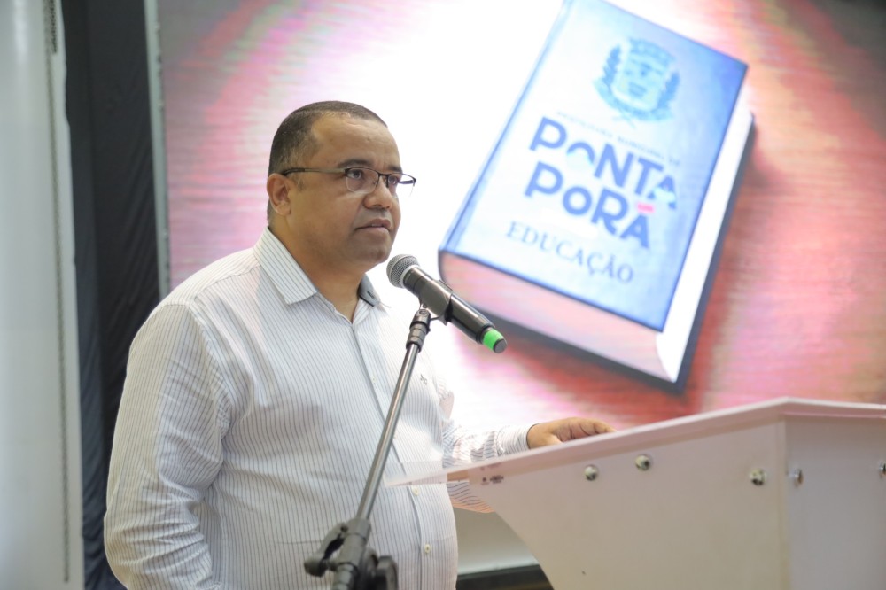 Jelson Barnabé destaca investimentos em educação na abertura do ano letivo em Ponta Porã