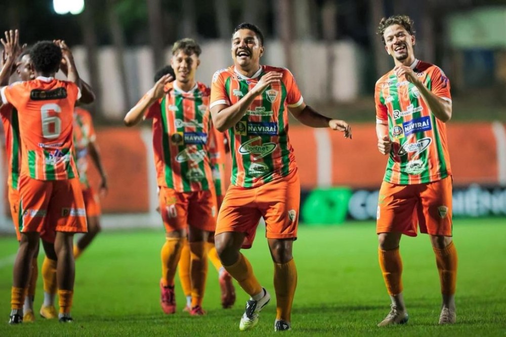 Futebol. Estadual tem quatro jogos neste domingo