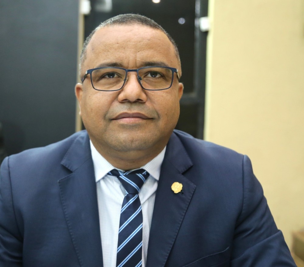 Jelson Bernabé solicita angiotomografia de coronárias para pacientes da rede pública
