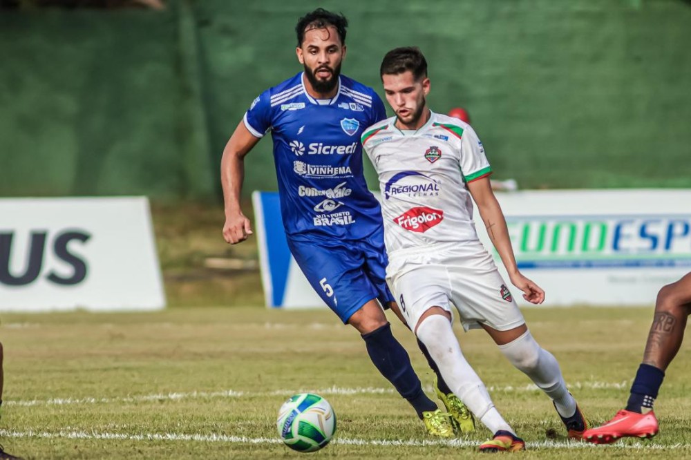 Bataguassu vence Ivinhema e abre vantagem por vaga na semifinal