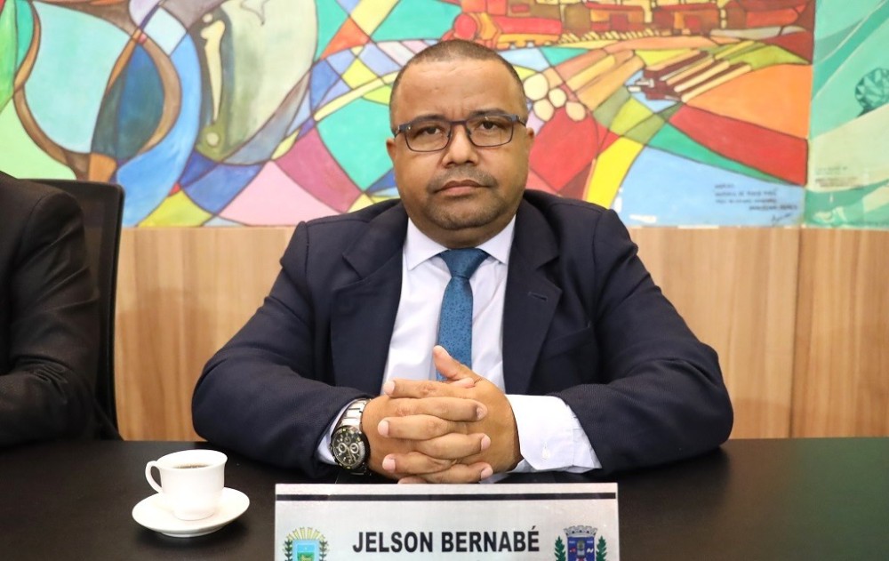 Jelson Bernabé solicita câmeras no Parque dos Ervais e aparelho de densitometria óssea