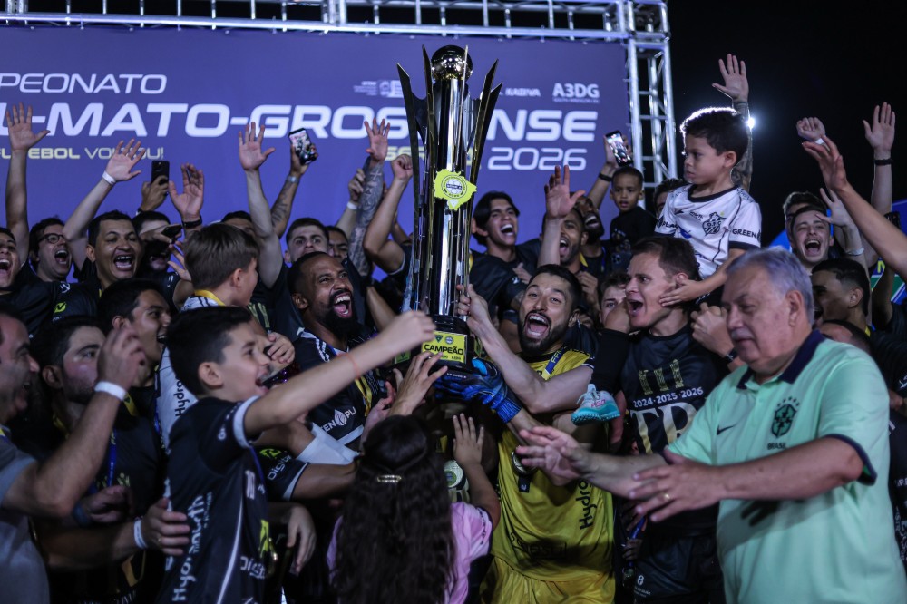 Operário volta a vencer Bataguassu e é tricampeão sul-mato-grossense