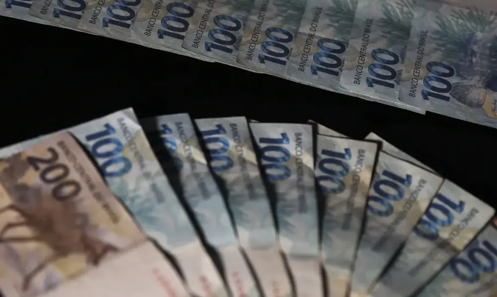 Dívida Pública cai 2,34% em março, mas ainda está em R$ 8,6 trilhões