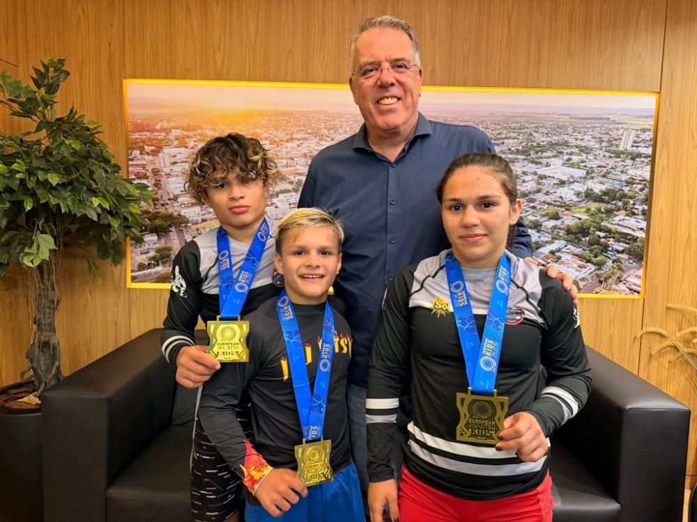 Equipe de Jiu-Jitsu de Ponta Porã conquista ouro e bronze em competição na Irlanda