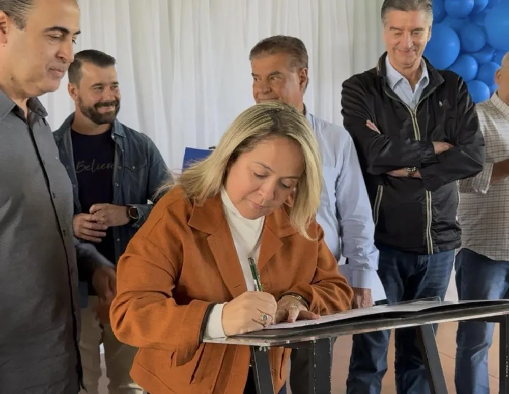 Lia Nogueira leva recursos e reforça desenvolvimento de Mundo Novo 