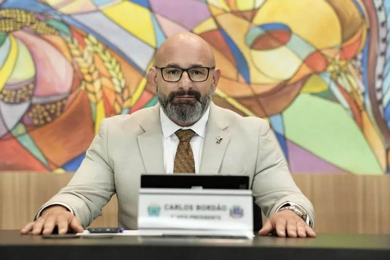 Vereador Carlos Bordão reivindica melhorias para a Coophafronteira