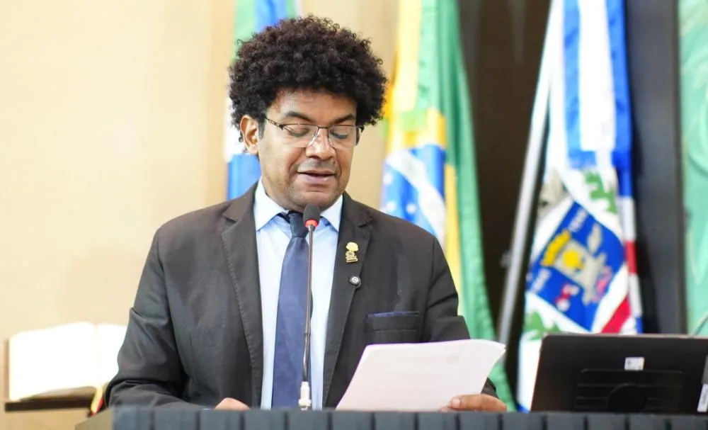 Reinaldo Jalasca solicita academia ao ar livre e melhorias viárias em bairros de Ponta Porã
