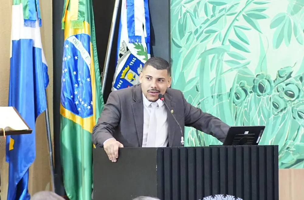  Leandro Bitencourt reforça pedido de limpeza urgente no Residencial Kamel Saad