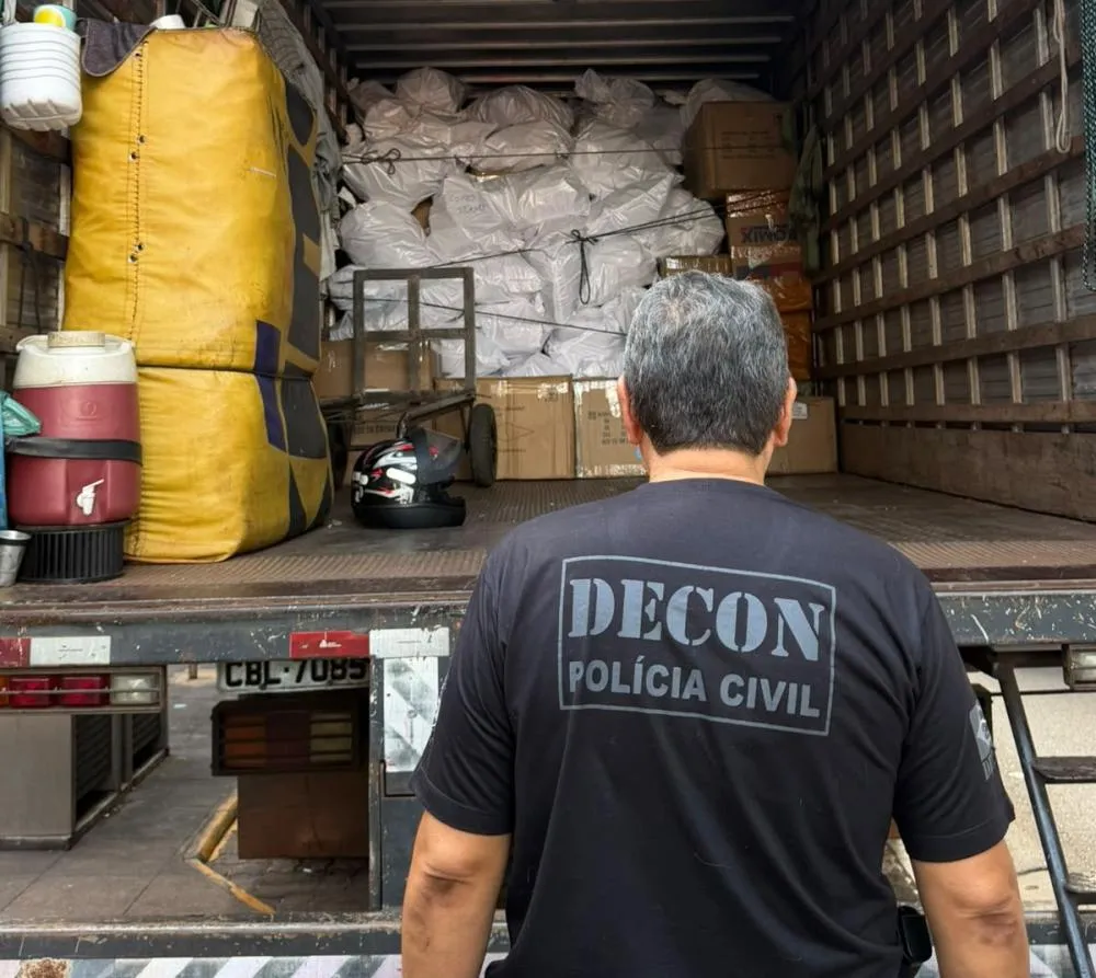 Parte das mercadorias apreendidas na ação de ontem; Foto: Divulgação/PC
