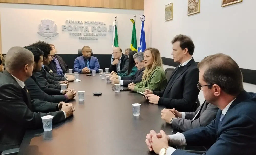 Câmara de Vereadores recebe vice-governador Barbosinha