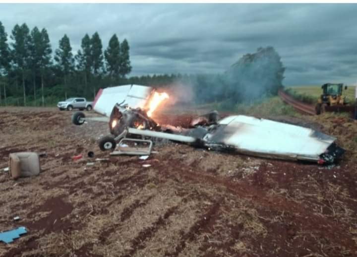 Acidente com avião deixa dois mortos no Paraguai