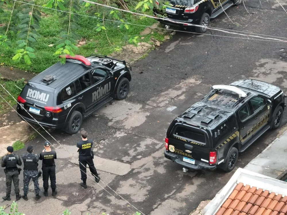 Operação contra o tráfico de drogas cumpre mandados em MS