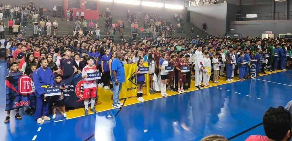 Os Jogos Escolares de Ponta Porã - JESPP 2026 - foram abertos em evento no Ginásio Poliesportivo Pepe Portela.(Foto: Divulgação)