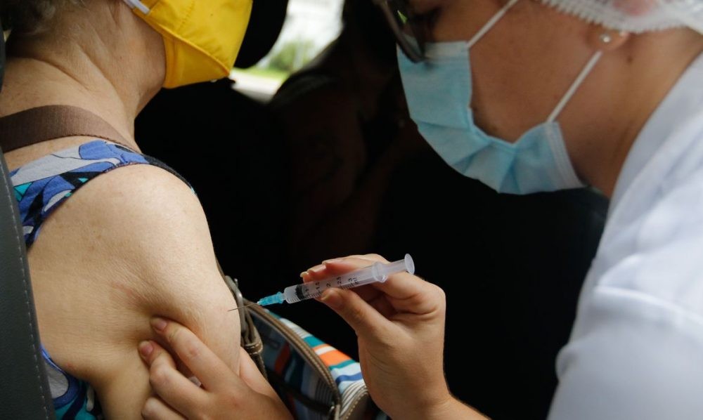 De 16,6 mil doses de vacinas recebidas, Ponta Porã aplicou 14,2 mil