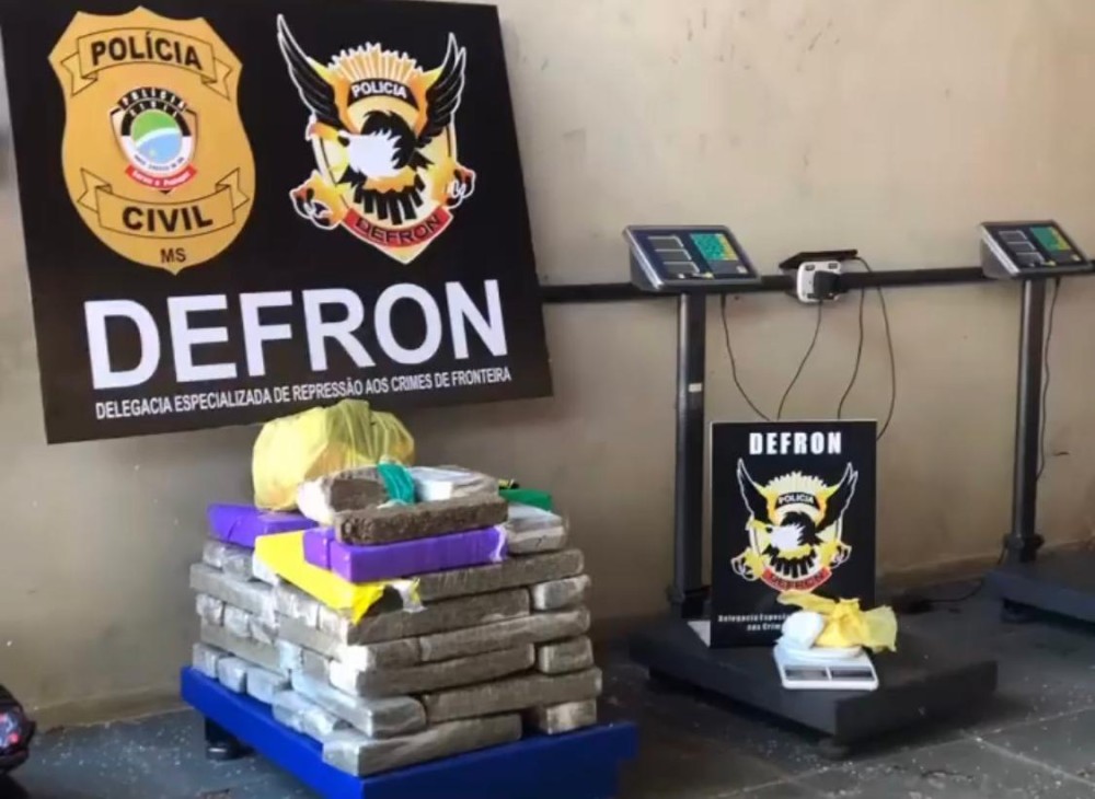 Defron apreende maconha, cocaína e haxixe em Dourados