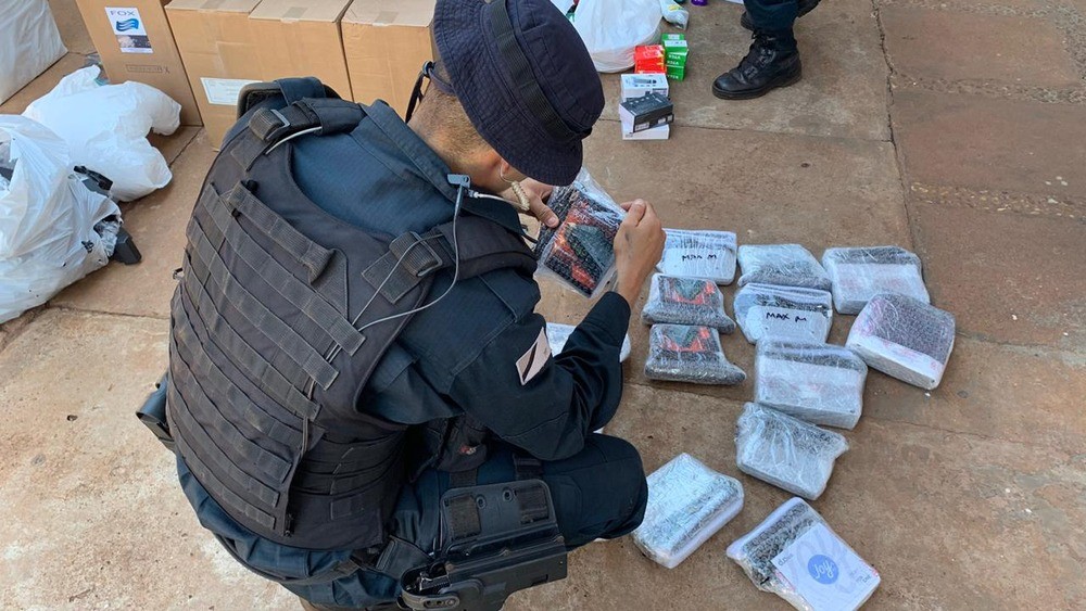 Polícia apreende quase R$ 150 mil em produtos contrabandeados do PY