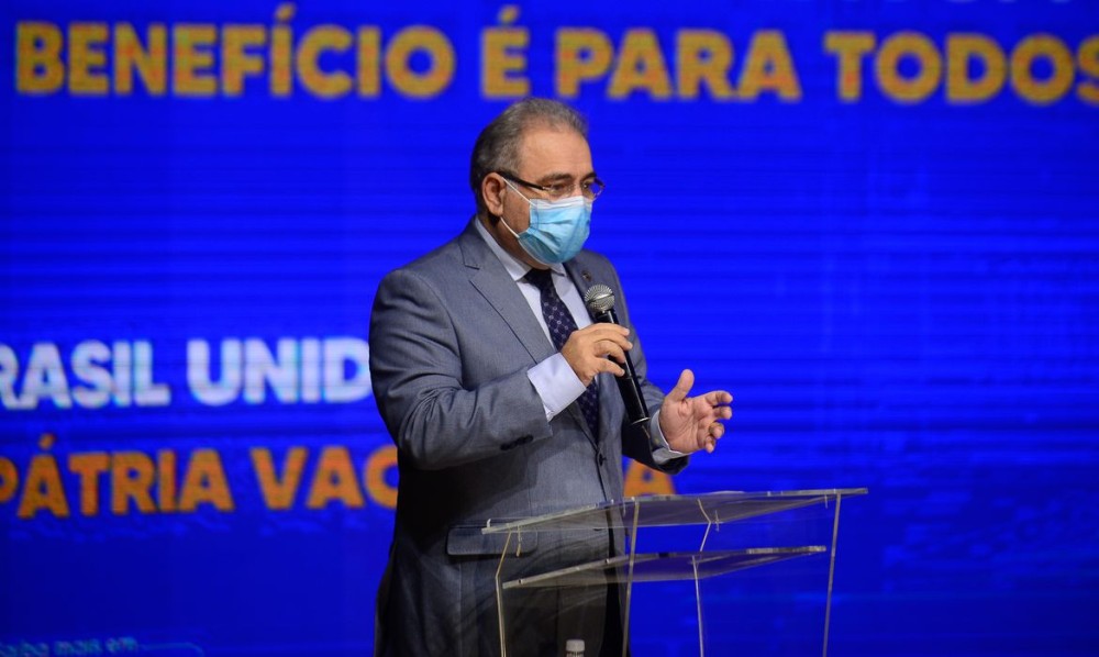 Queiroga diz que estuda campanha de testagem contra Covid