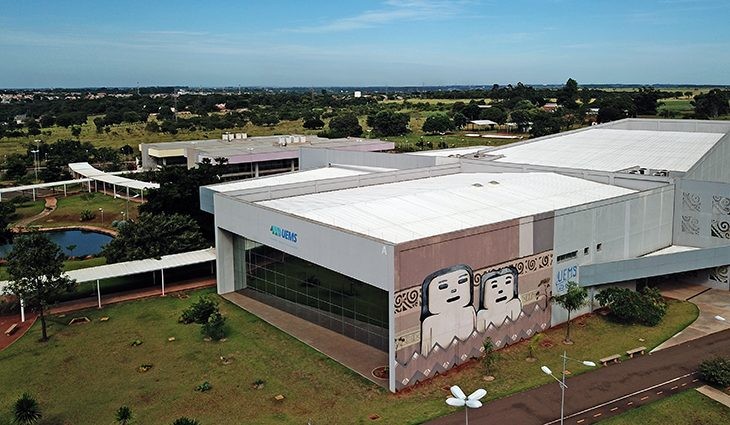 Uems disponibiliza 479 vagas para 18 cursos