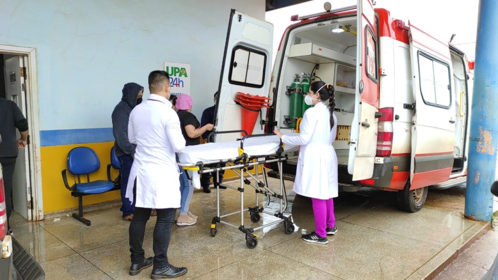 Seis pacientes da fila para UTI em Dourados serão transferidos para São Paulo