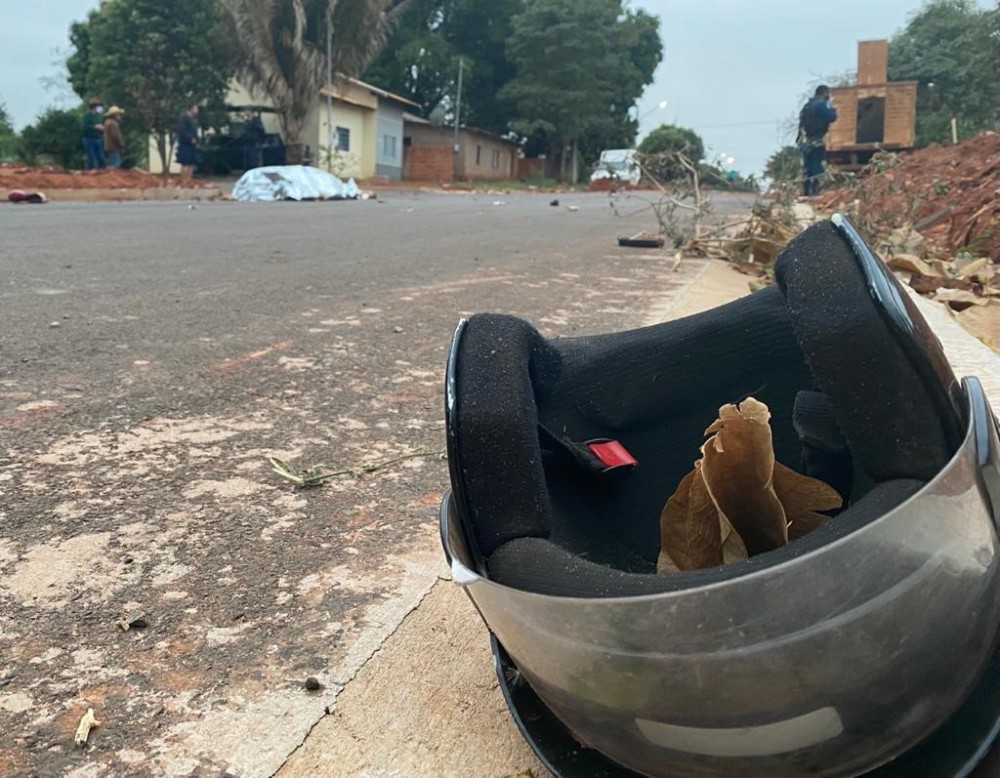Entulho na rua provoca acidente com triciclo e mata paraplégico em Jardim