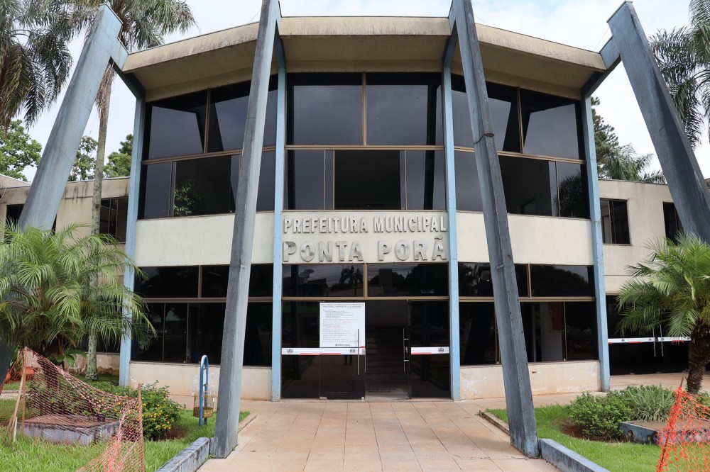 Servidores municipais de Ponta Porã recebem nesta terça-feira