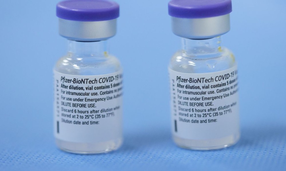 Brasil recebe mais de 5 milhões de doses da vacina da Pfizer