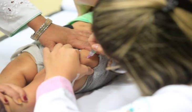 Saúde realiza multivacinação em crianças e adolescentes