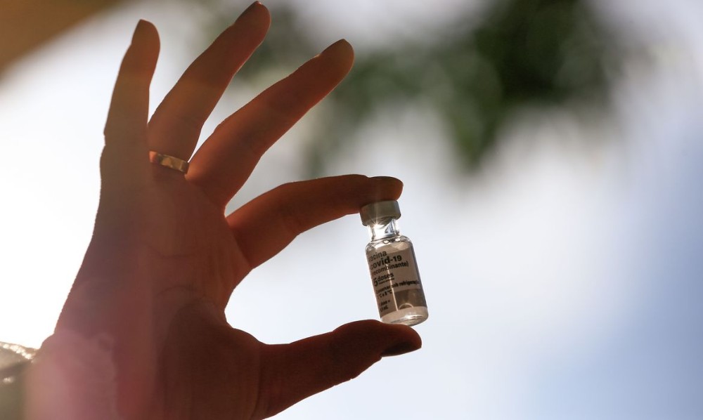 Por falta de doses, apenas D2 da AstraZeneca é aplicada em Ponta Porã