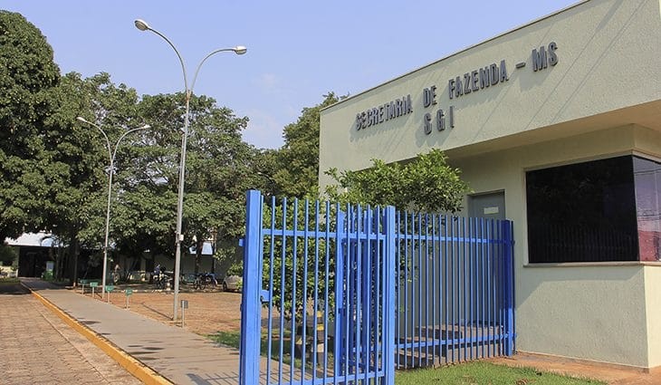 Governo decreta ponto facultativo dia 1° de novembro