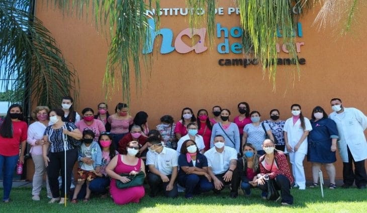 Ação leva exames preventivos a mulheres com deficiência física e visual