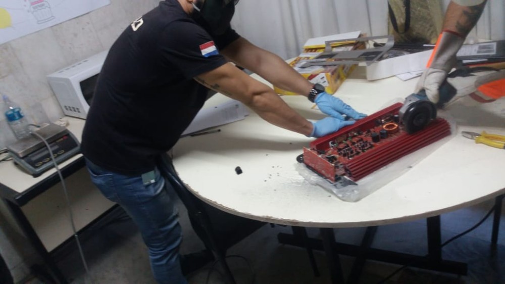 Traficantes paraguaios tentaram enviar cocaína para Ásia dentro de amplificador