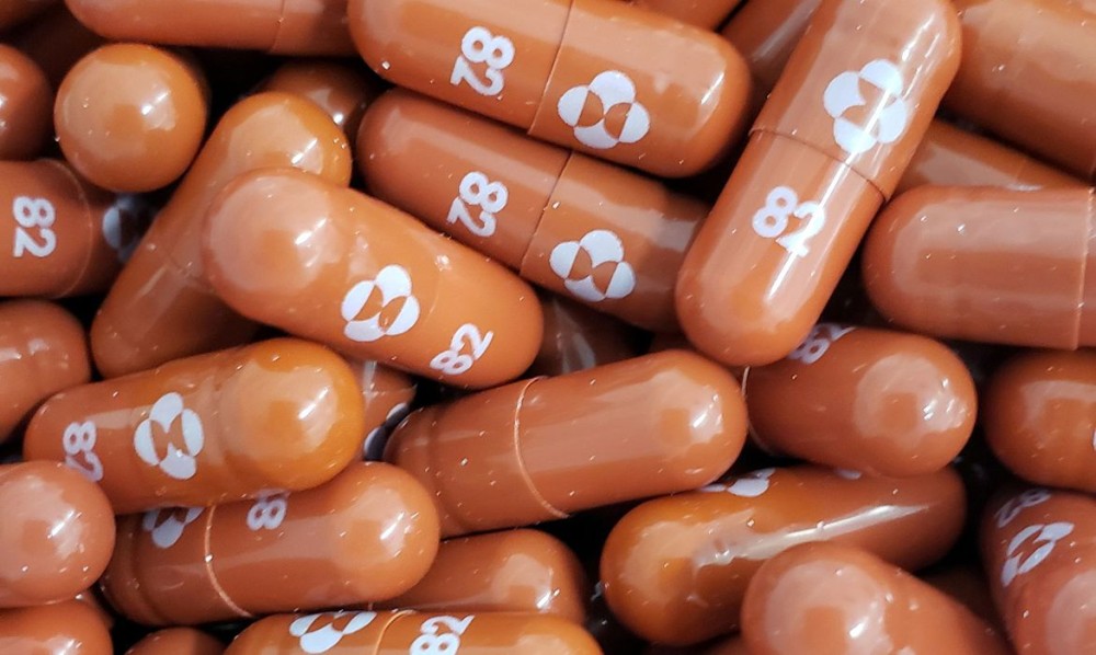 Reino Unido aprova pílula antiviral para tratamento da Covid-19