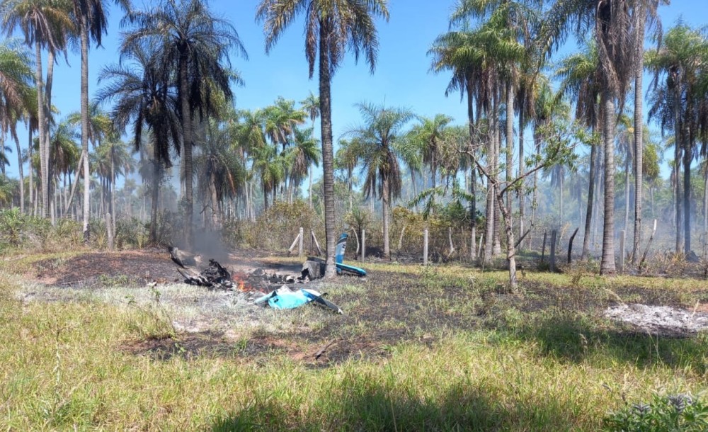 Piloto alemão sobrevive à queda de avião no Paraguai