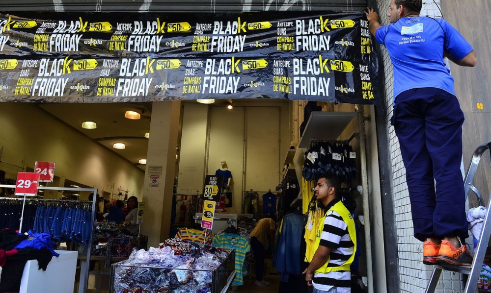 Vendas na Black Friday devem cair pela primeira vez em 5 anos